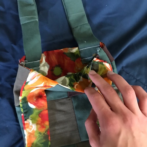 8x10” Handmade Tiny Bag - Picture 4 of 7